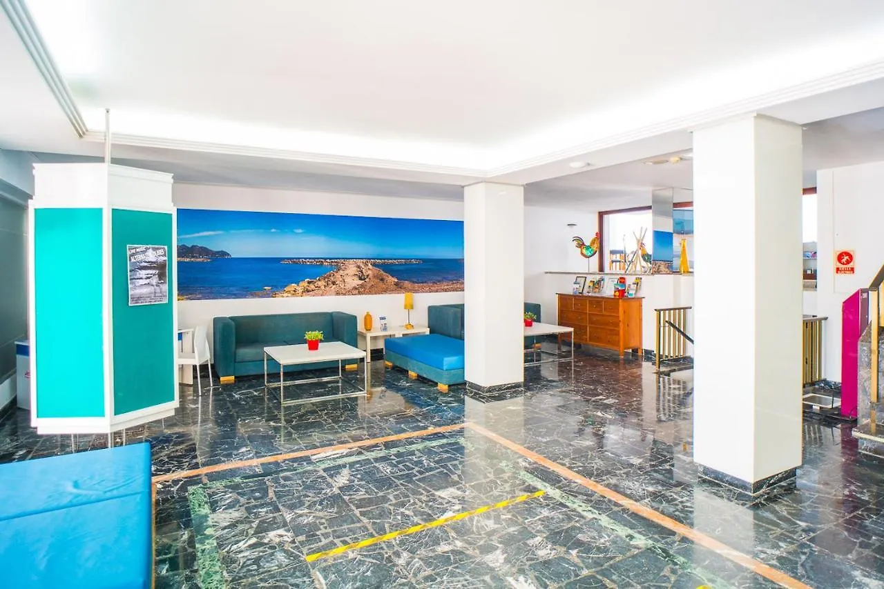Hotel Sur Кала Бона