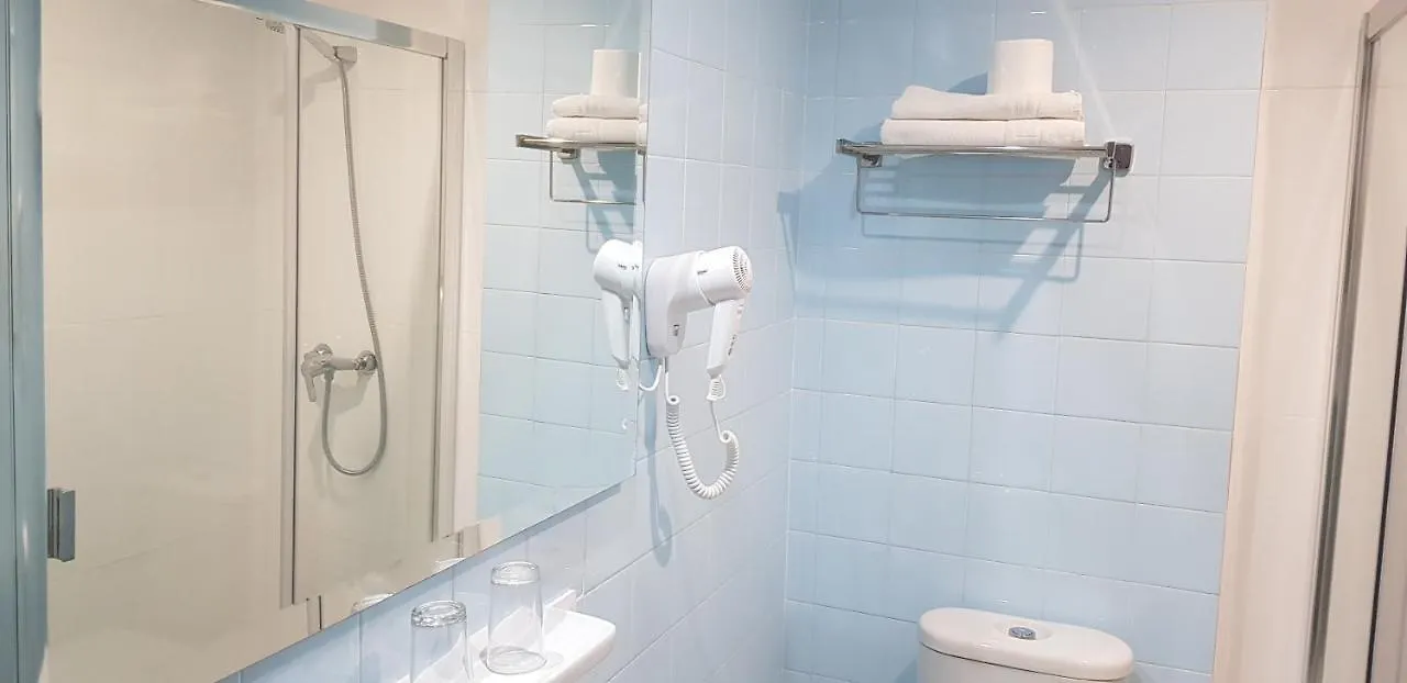 Hotel Sur Кала Бона