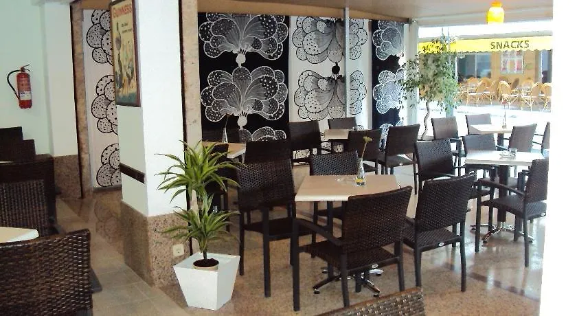 Hotel Sur Кала Бона